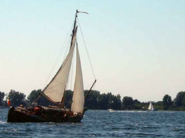 Veersemeer Plattbodenschiff